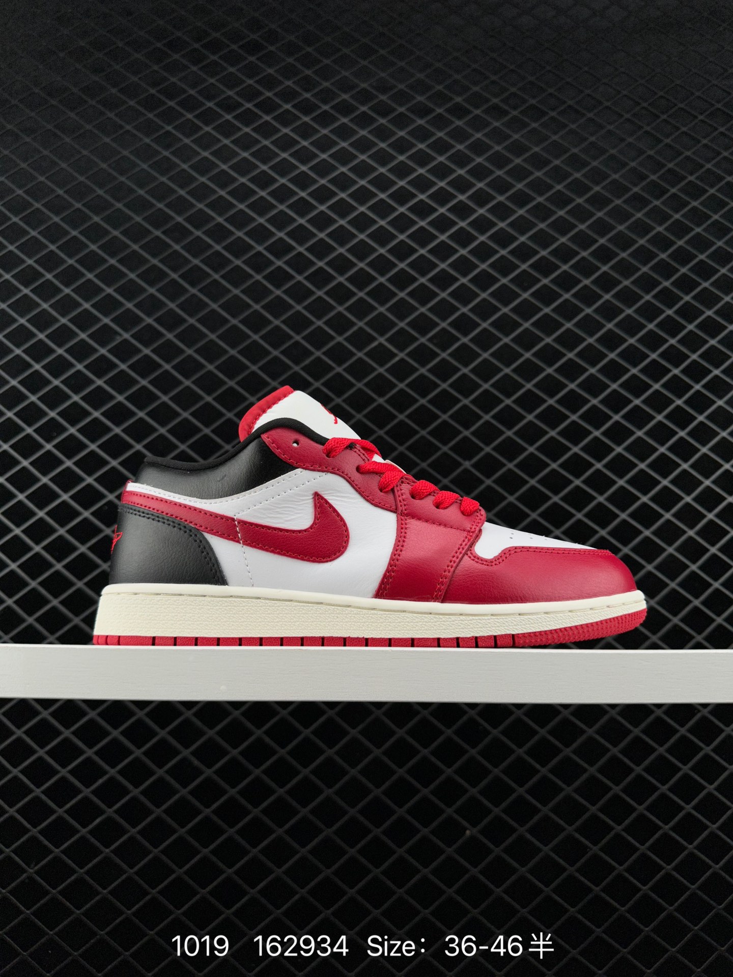 Air Jordan 1 Low Air Jordan 1 Low